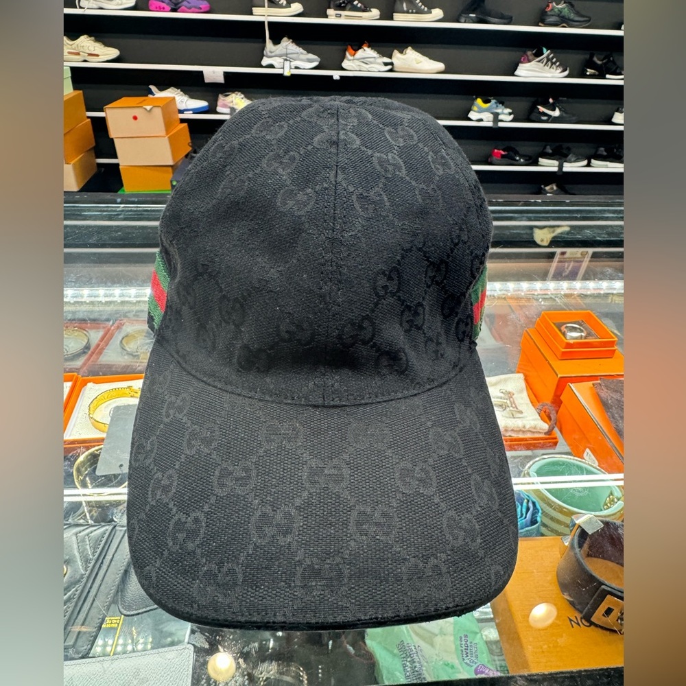 Gucci baseball hat